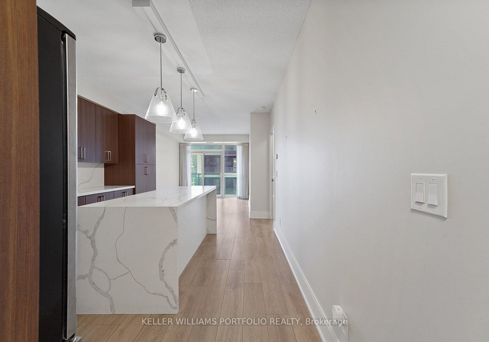25-broadway-avenue-toronto-ontario-c13478664