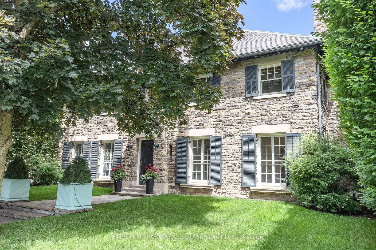 42-lytton-boulevard-toronto-ontario-c13478716