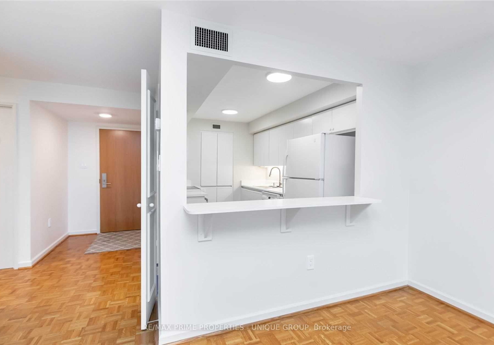 80-front-street-e-toronto-ontario-c13478790