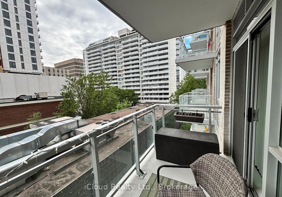 68-merton-street-toronto-ontario-c13478978