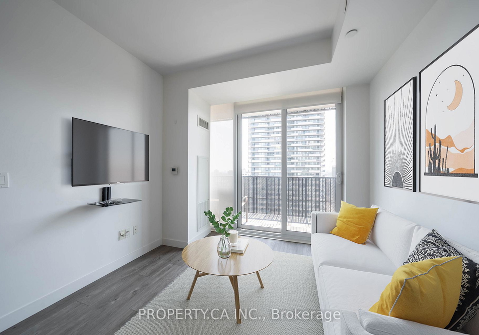 8-eglinton-avenue-e-toronto-ontario-c13479016