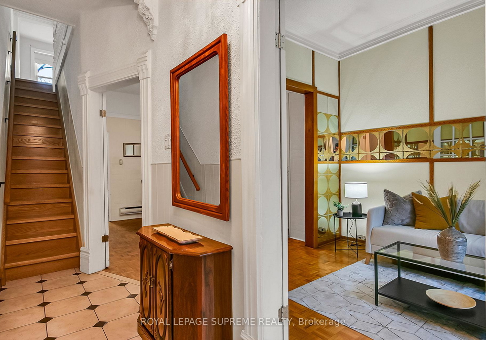 163-beaconsfield-avenue-toronto-ontario-c13479322