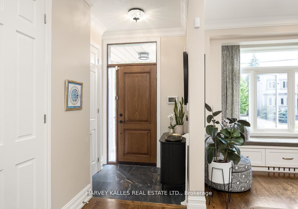 526-melrose-avenue-toronto-ontario-c13479338