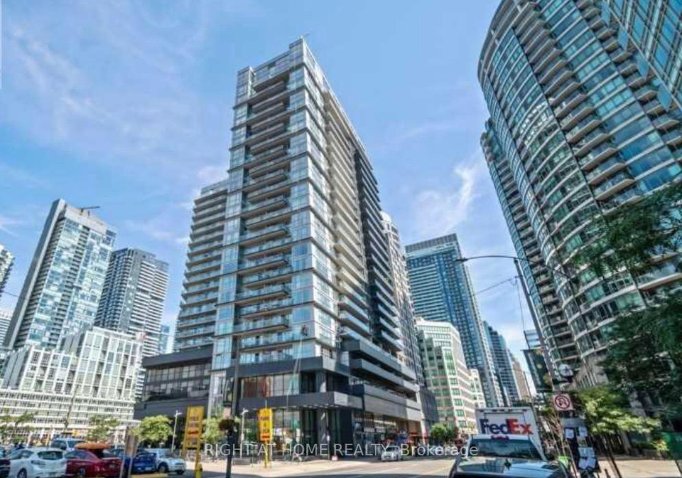 352-front-street-w-toronto-ontario-c13479436