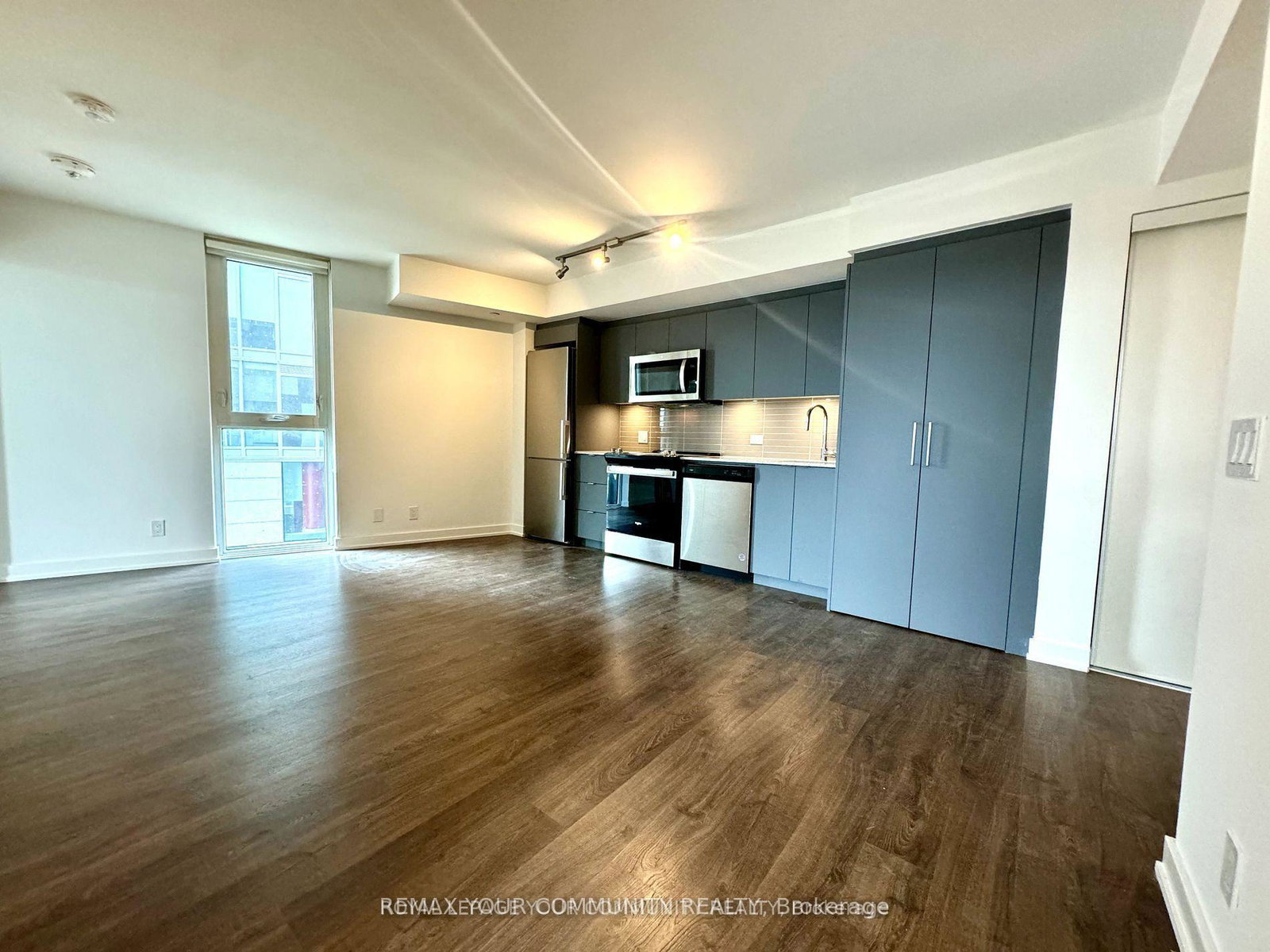 30-tretti-way-toronto-ontario-c13479480