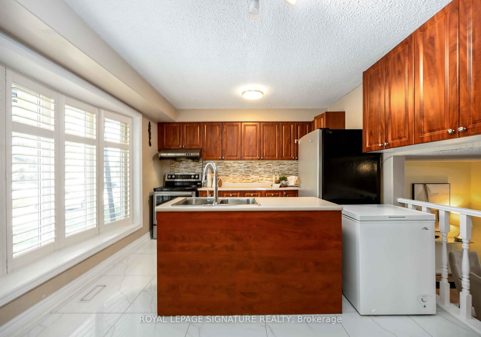 104-billington-crescent-north-york-ontario-c13479502