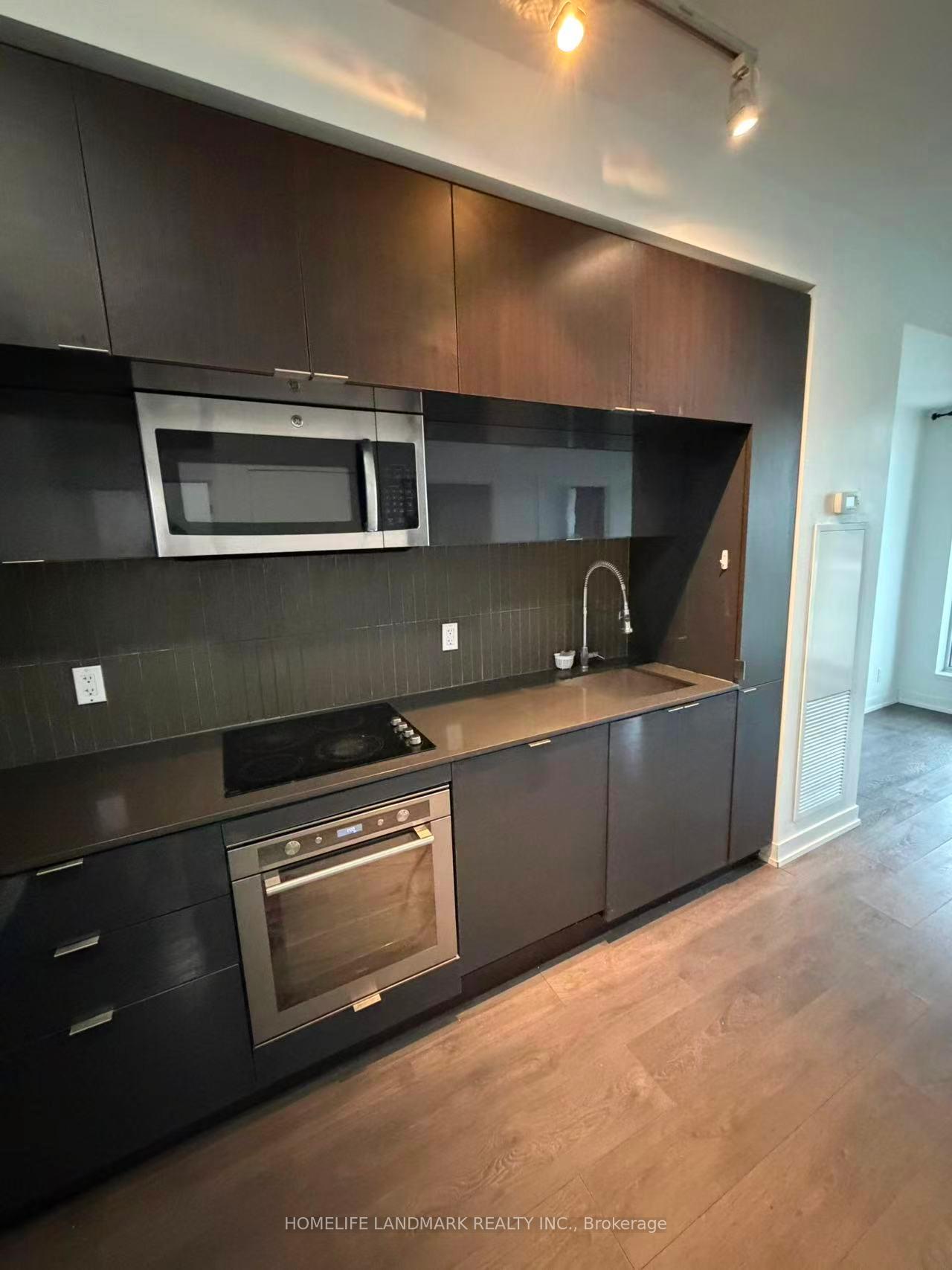 28-avondale-avenue-north-york-ontario-c13479574