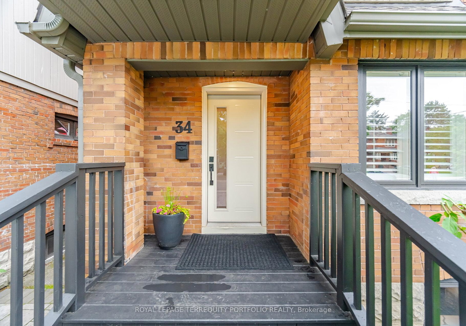 34-donegall-drive-east-york-ontario-c13479594