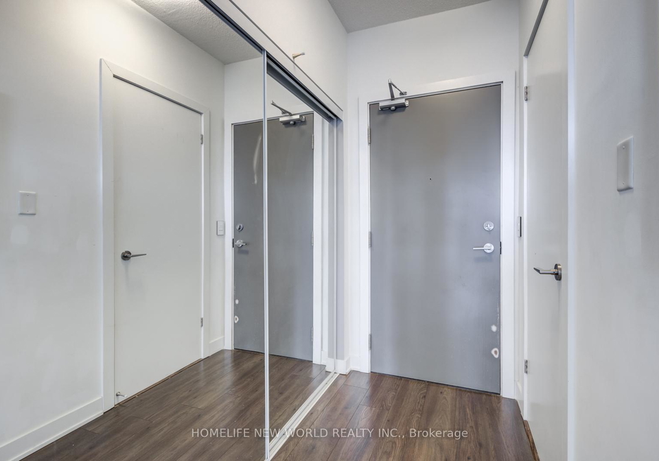 169-fort-york-boulevard-toronto-ontario-c13479740