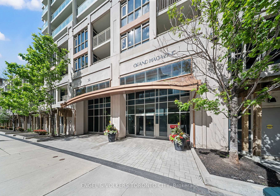 38-grand-magazine-street-toronto-ontario-c13479830