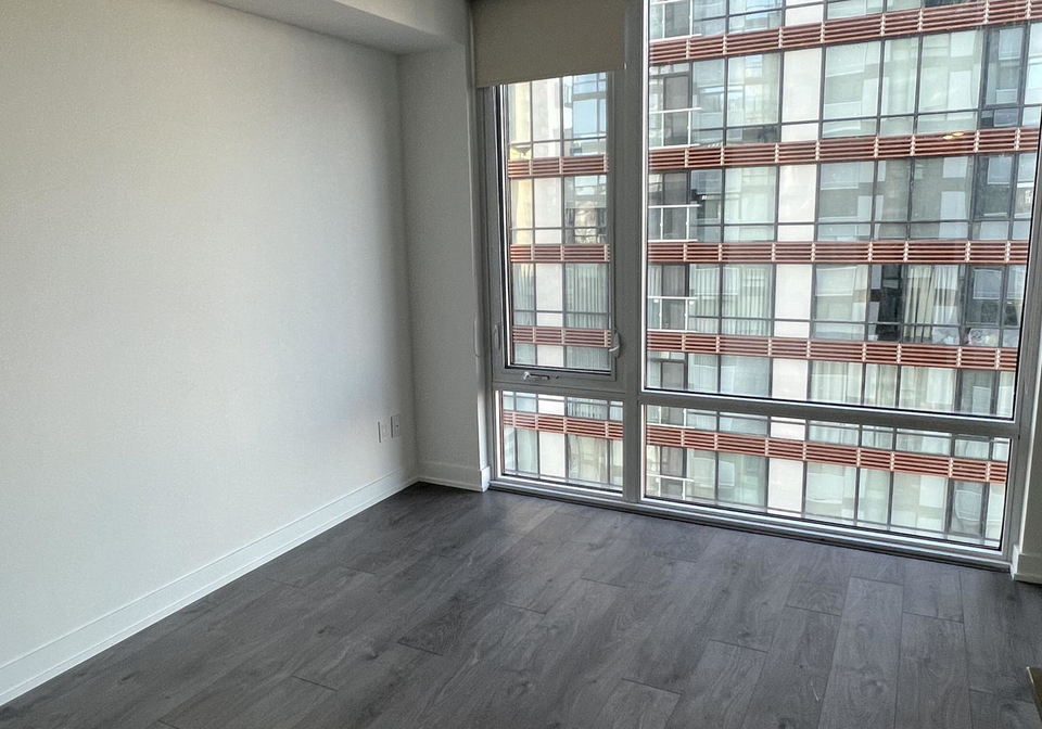501-yonge-street-toronto-ontario-c13479852