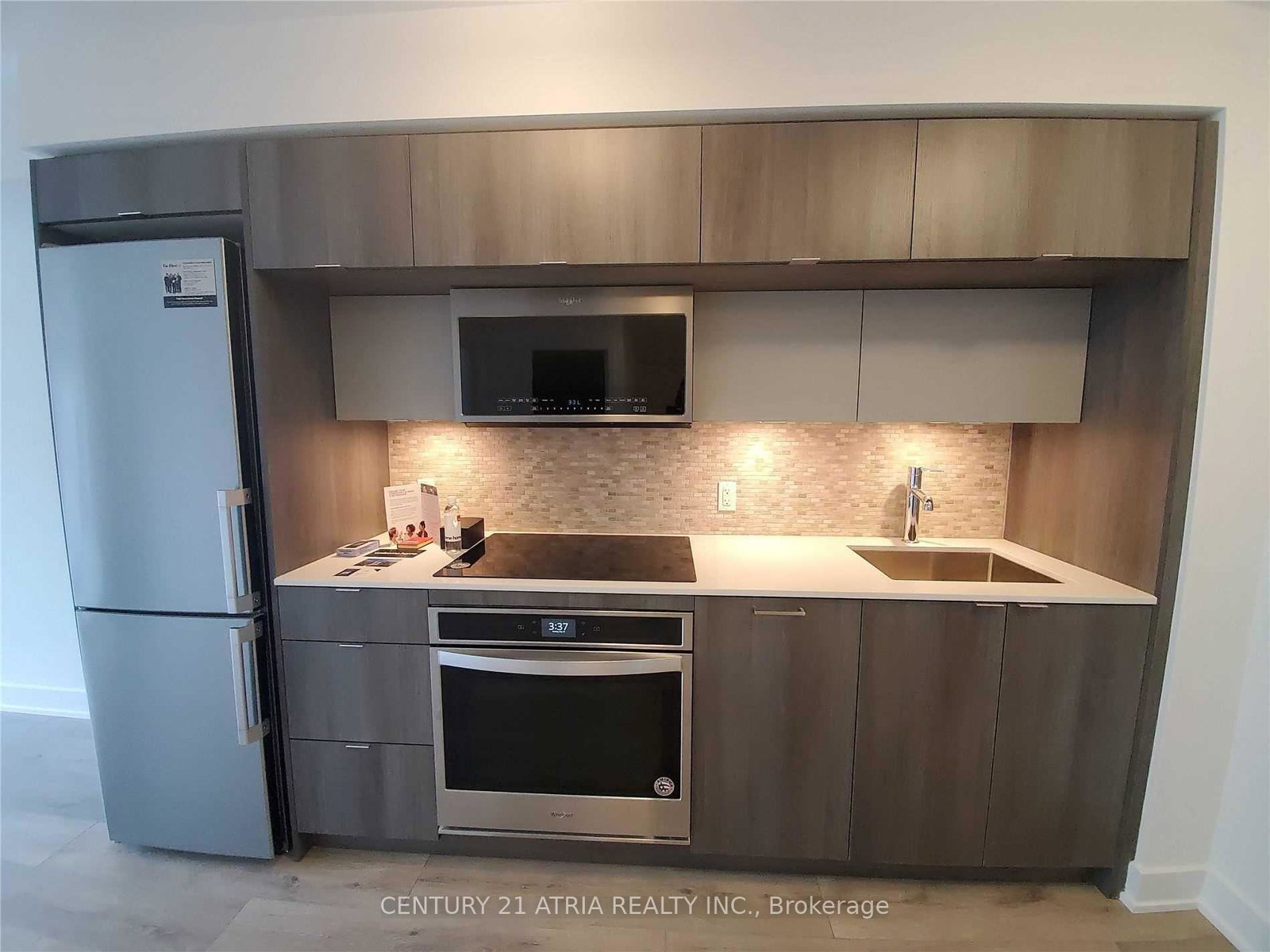 585-bloor-street-e-toronto-ontario-c13479932