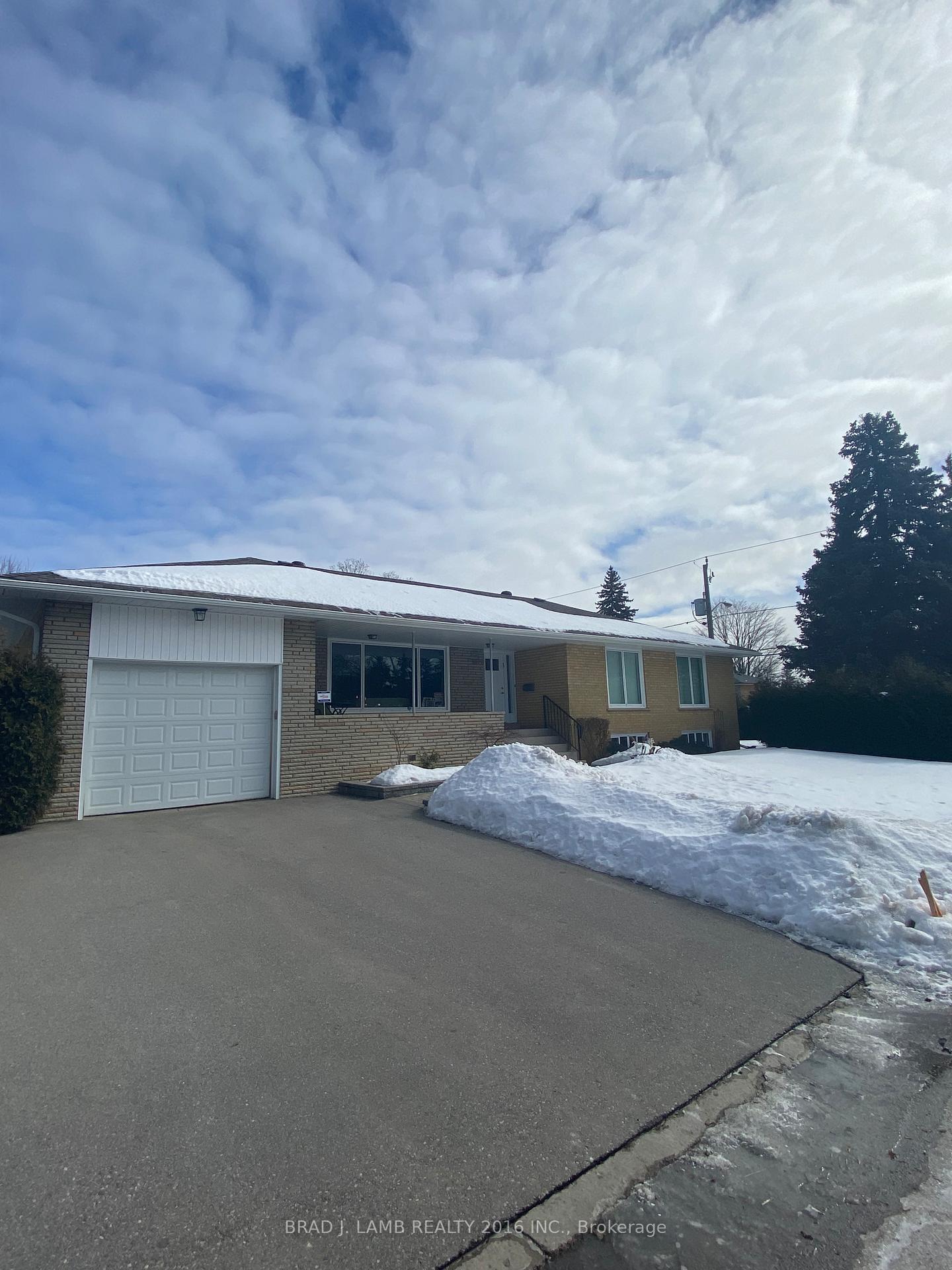 267-maxwell-street-toronto-ontario-c13480294