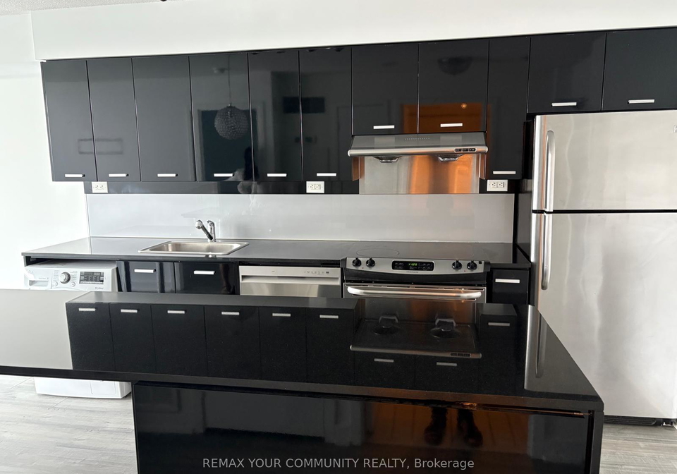 19-singer-court-north-york-ontario-c13480696