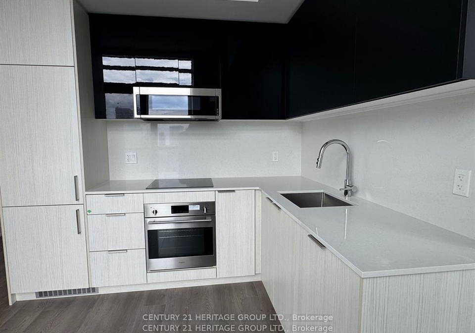 308-jarvis-street-toronto-ontario-c13481064