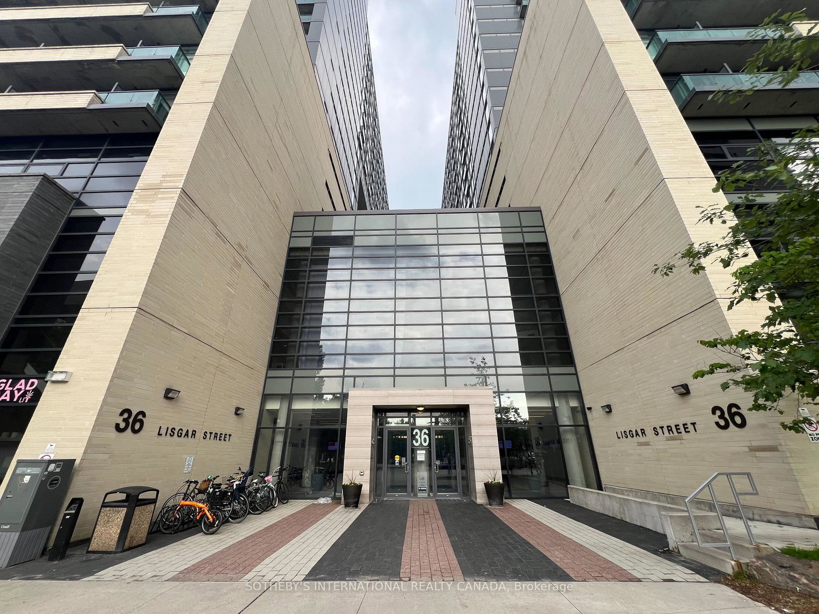 36-lisgar-street-toronto-ontario-c13481094