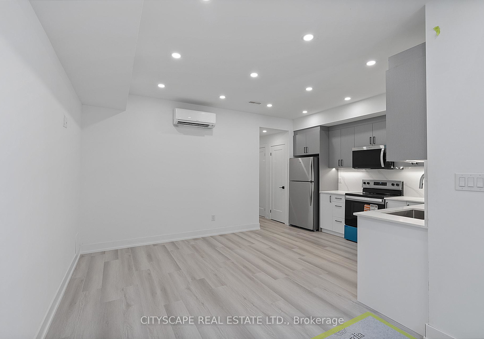 587-oakwood-avenue-toronto-ontario-c13481232