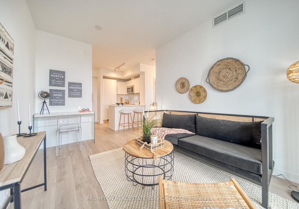 3-gloucester-street-toronto-ontario-c13481432