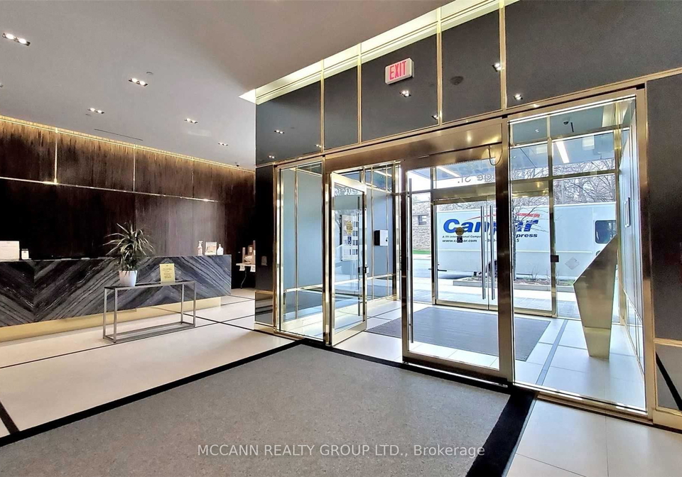 3018-yonge-street-toronto-ontario-c13481452