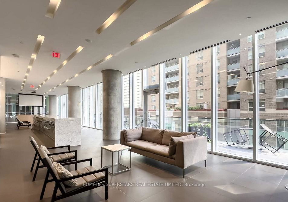 15-grenville-street-toronto-ontario-c13481580