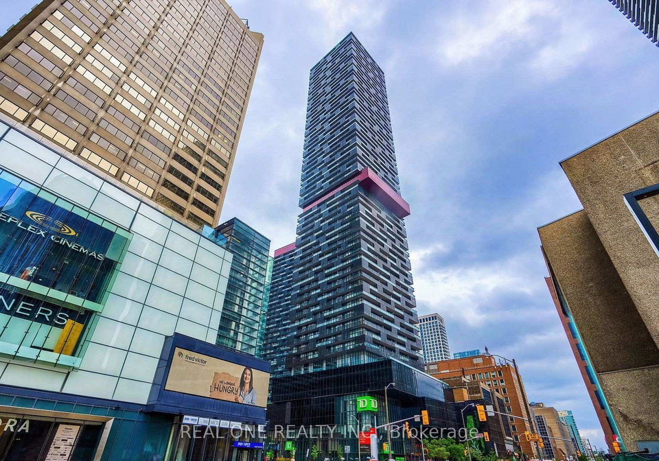 8-eglinton-avenue-toronto-ontario-c13482130