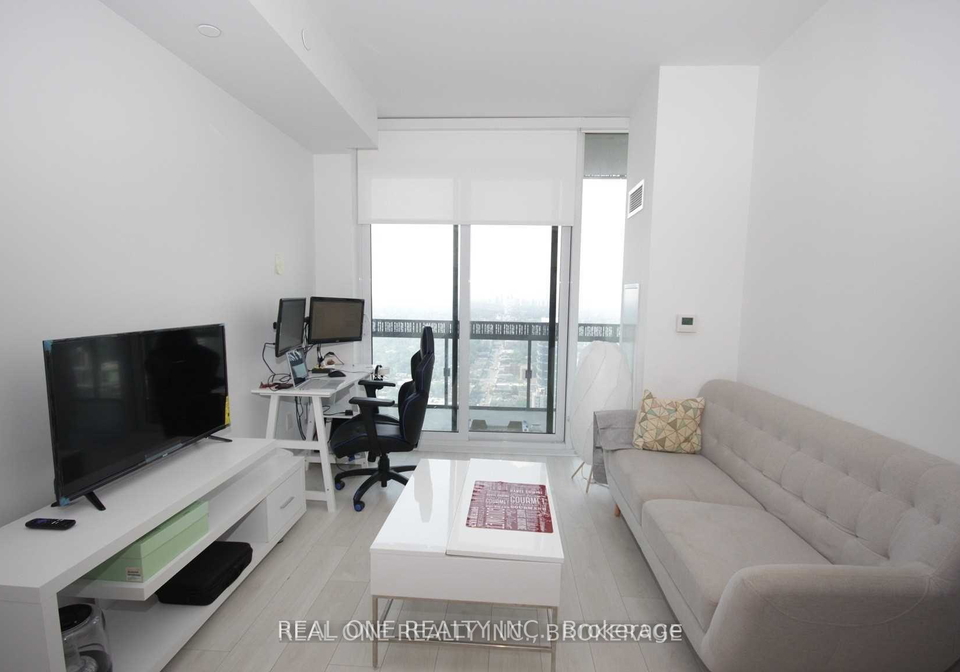 8-eglinton-avenue-toronto-ontario-c13482130