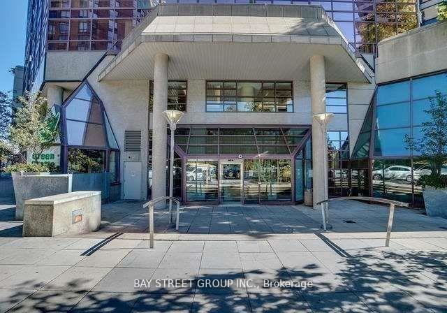 1001-bay-street-toronto-ontario-c13482160