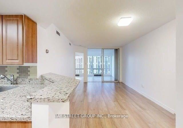1001-bay-street-toronto-ontario-c13482160