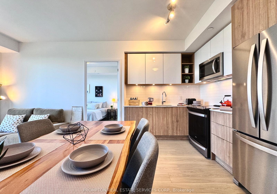 25-holly-street-toronto-ontario-c13482266