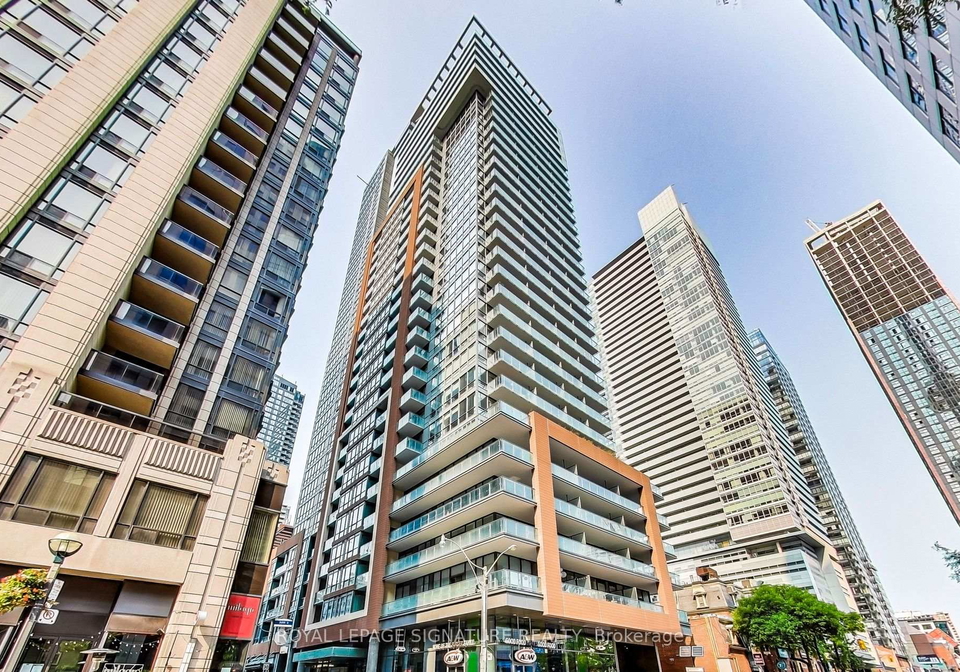 8-mercer-street-toronto-ontario-c13482770