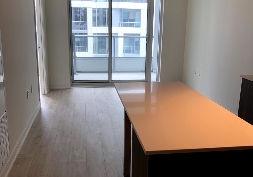 27-bathurst-street-toronto-ontario-c13482794