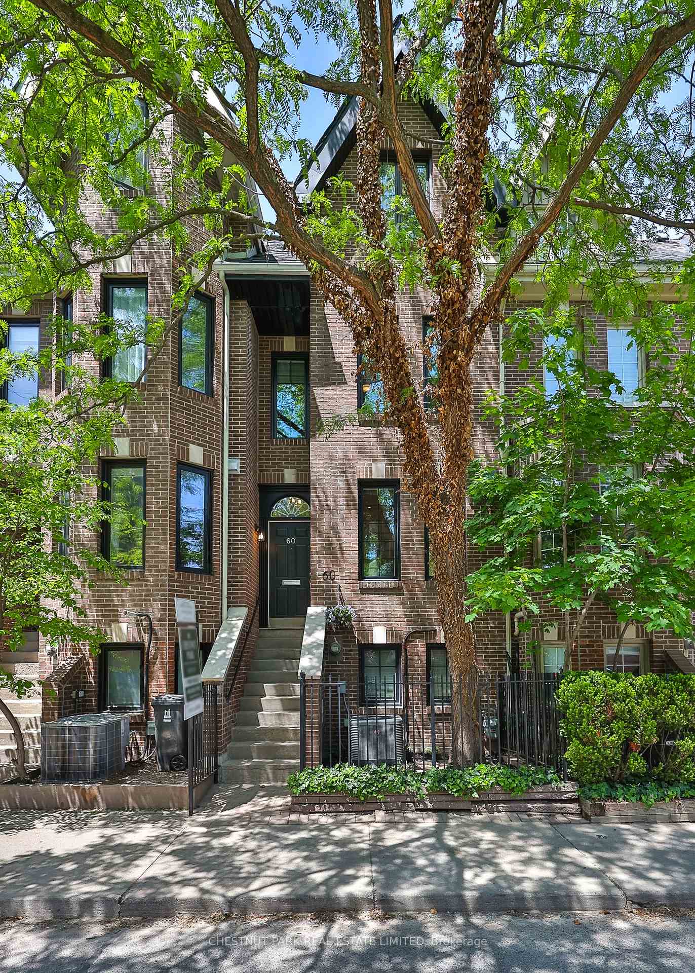 60-alcorn-avenue-toronto-ontario-c13482812