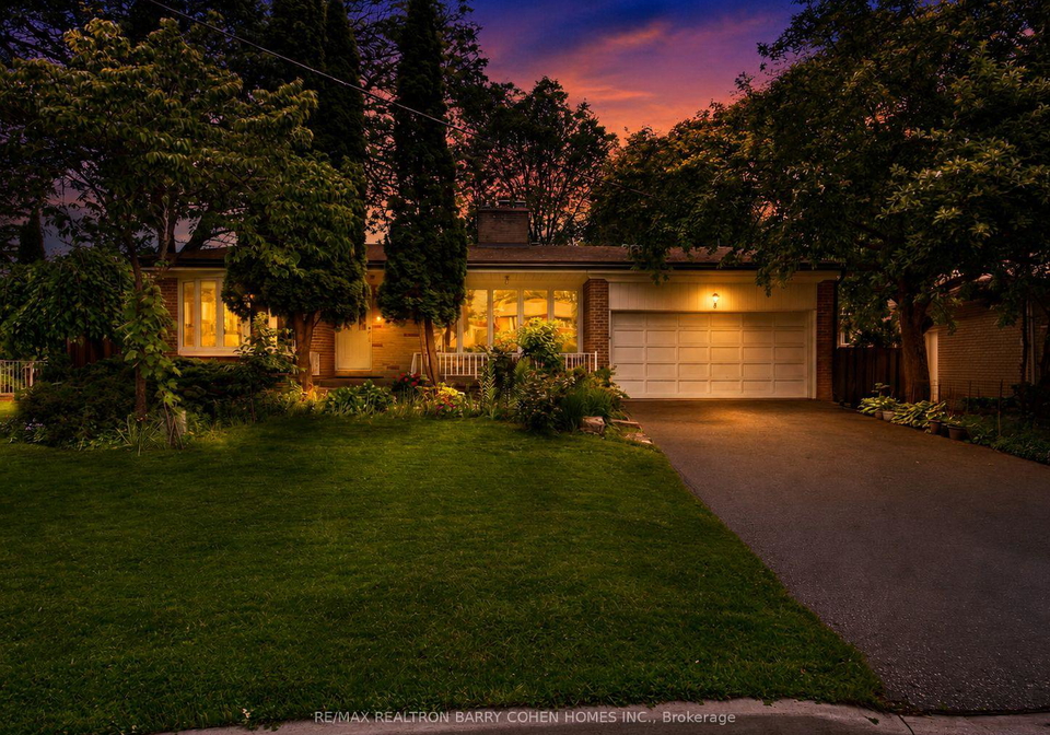 8-boldmere-crescent-north-york-ontario-c13482896