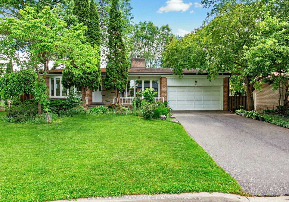 8-boldmere-crescent-north-york-ontario-c13482896