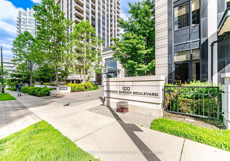 100-harrison-garden-boulevard-north-york-ontario-c13482948