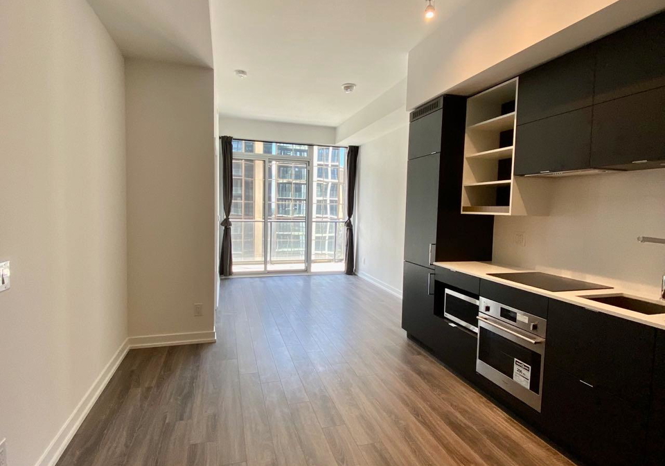 20-edward-street-toronto-ontario-c13483098