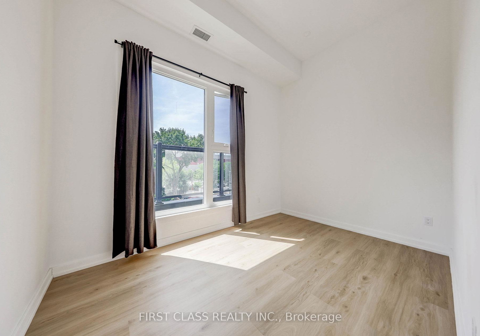 364-huron-street-toronto-ontario-c13483344