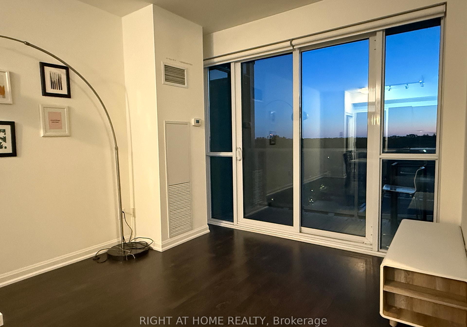 11-bogert-avenue-toronto-ontario-c13483452