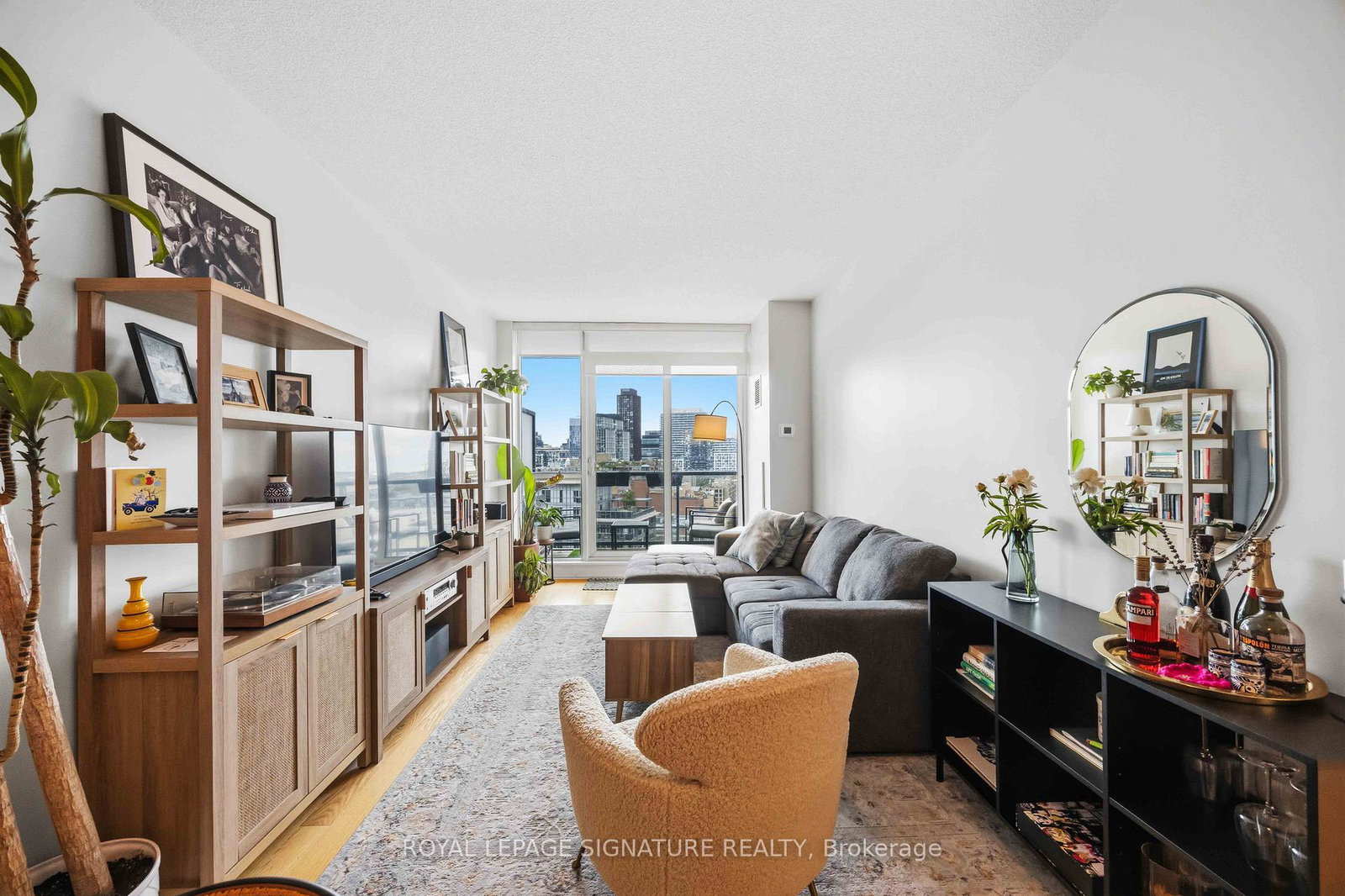38-the-esplanade-toronto-ontario-c13483538
