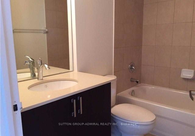 736-bay-street-toronto-ontario-c13483566