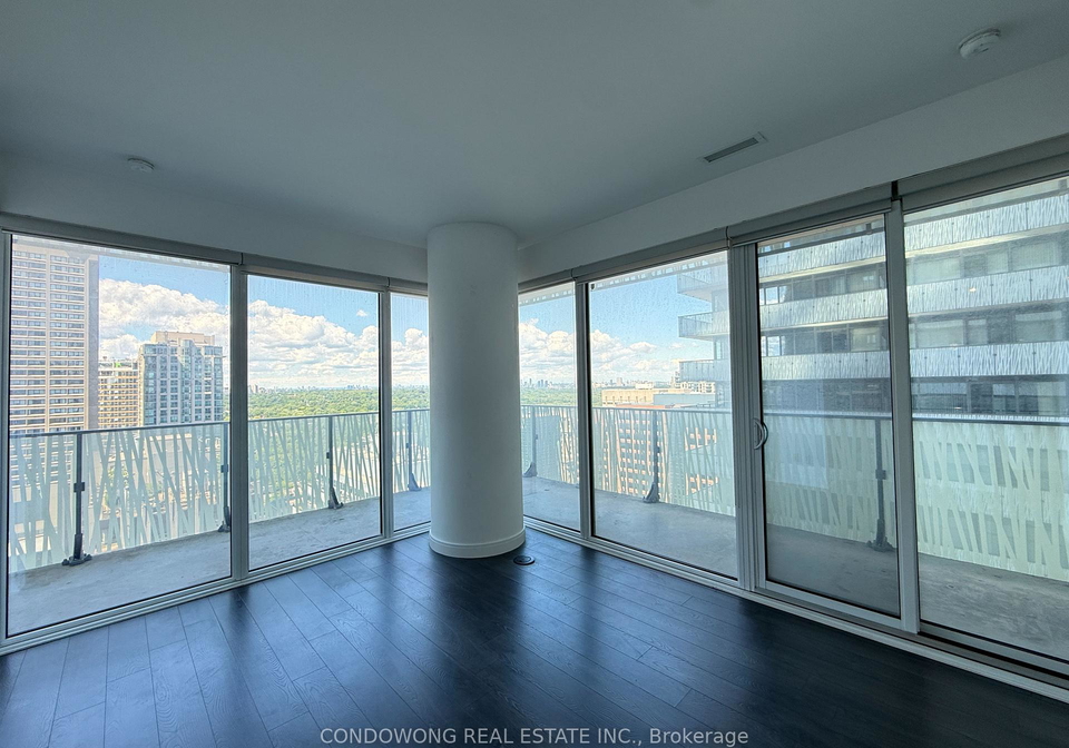 42-charles-street-e-toronto-ontario-c13483650