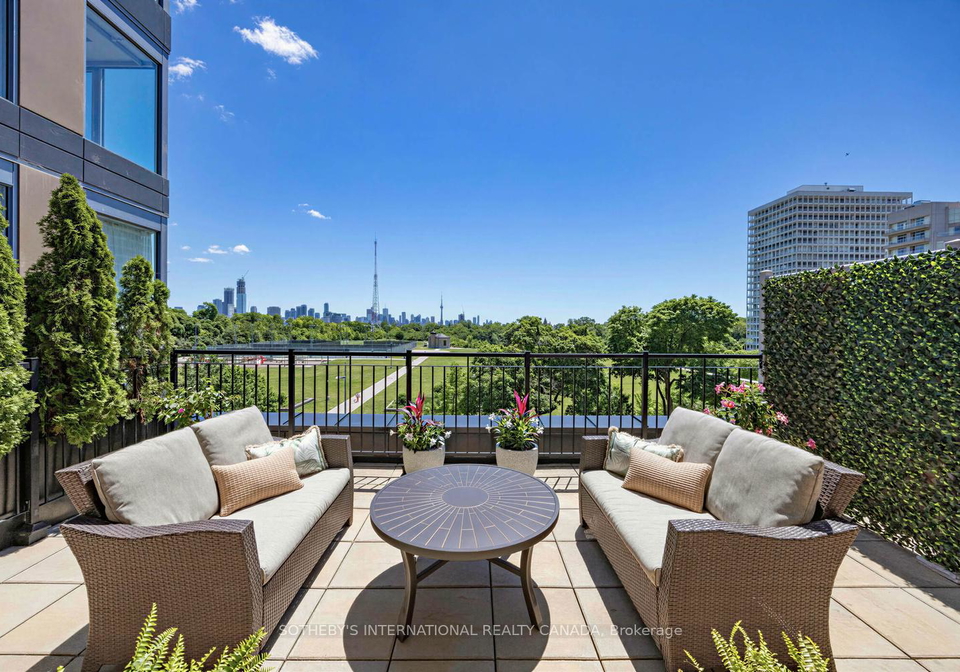 288-st-clair-avenue-w-toronto-ontario-c13483952
