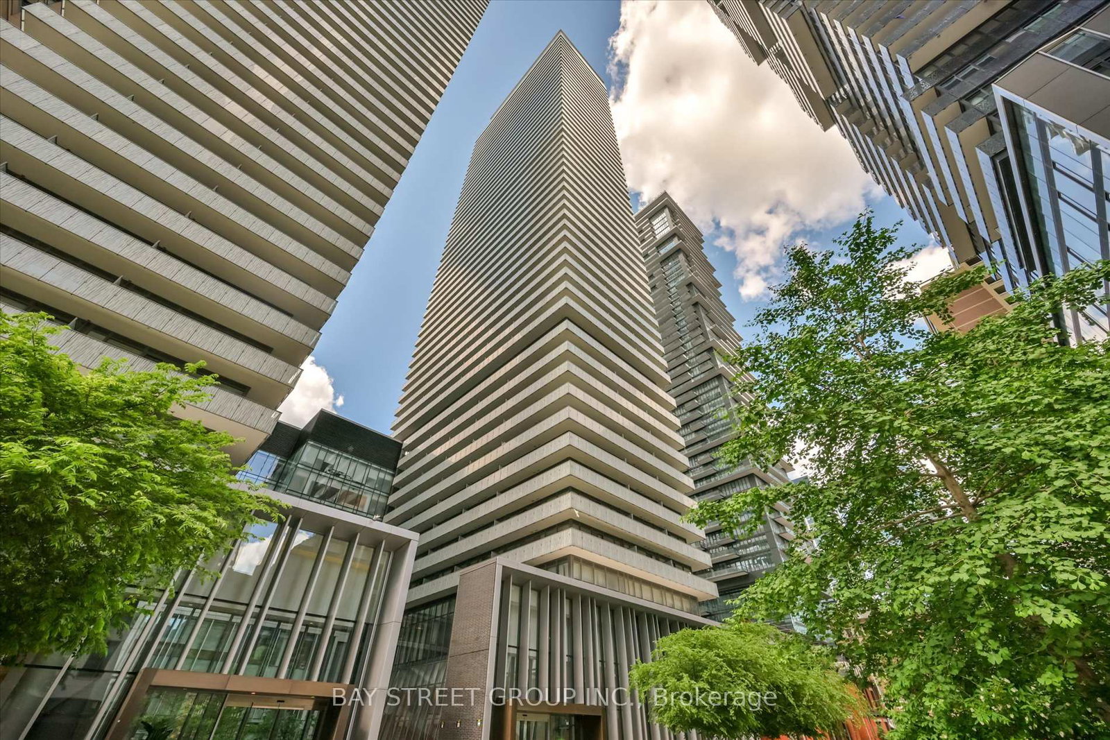 50-charles-street-e-toronto-ontario-c13484088