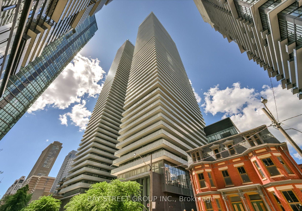 50-charles-street-e-toronto-ontario-c13484088