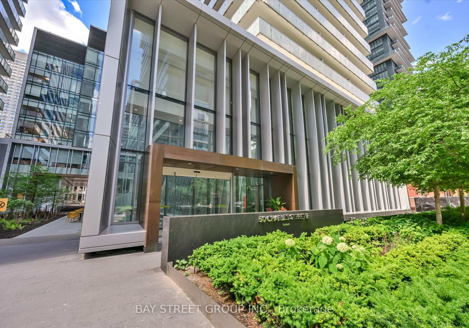 50-charles-street-e-toronto-ontario-c13484088