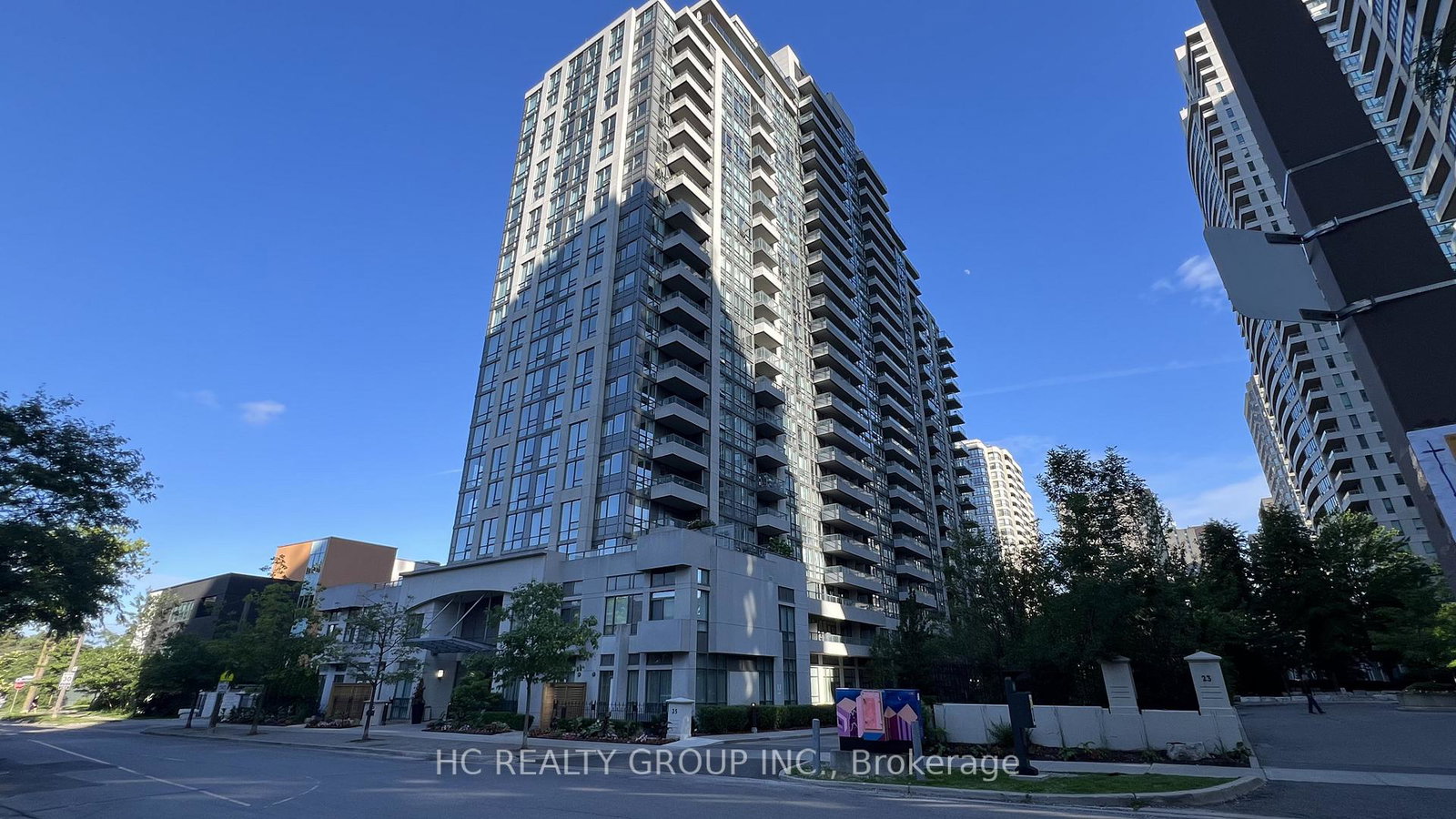 35-hollywood-avenue-north-york-ontario-c13484176