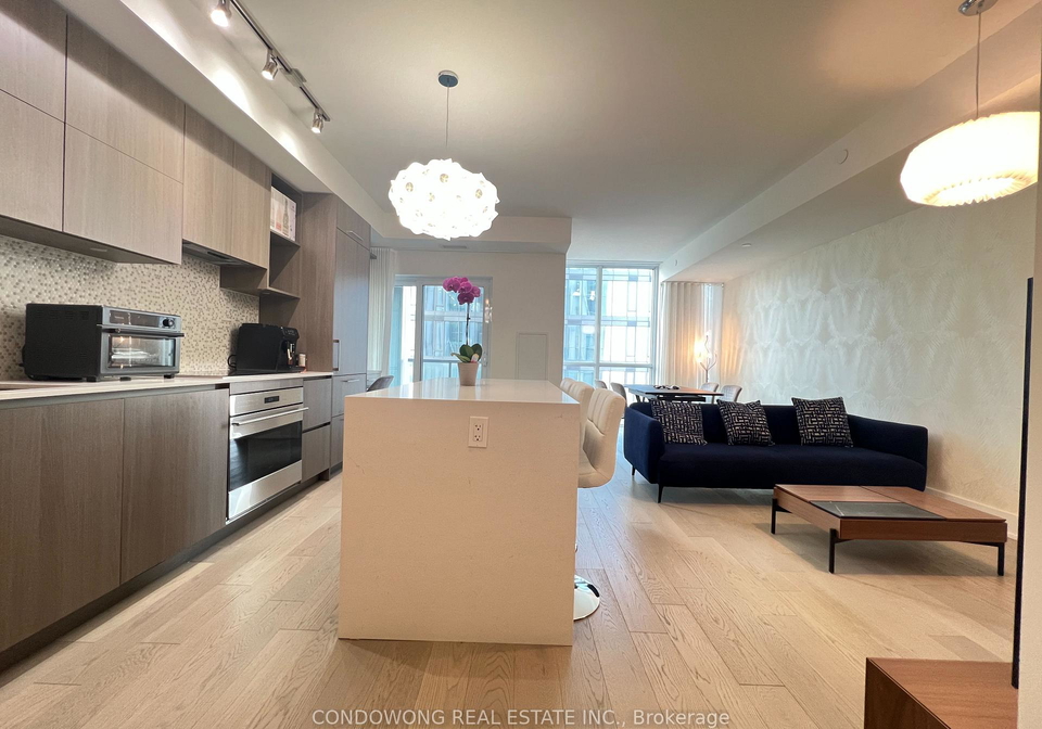 1-yorkville-avenue-toronto-ontario-c13484606