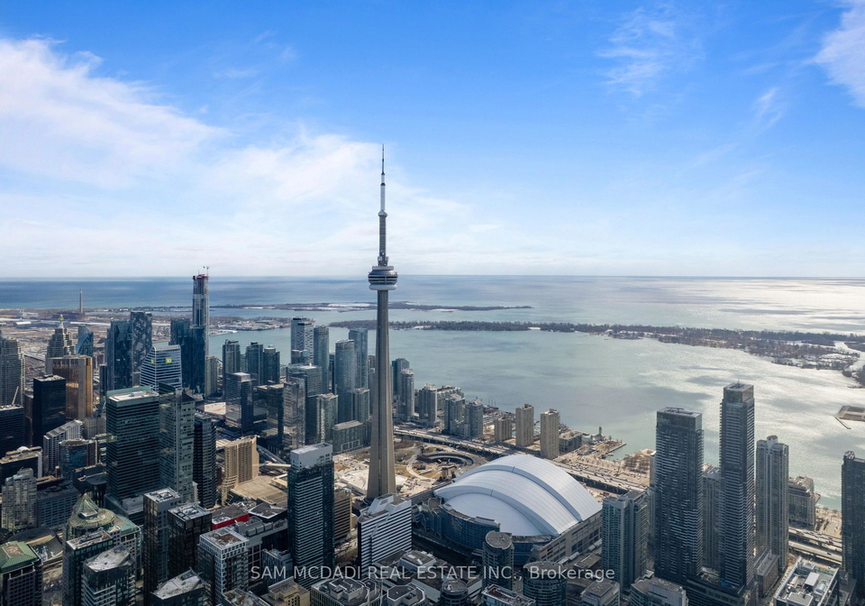 88-blue-jays-way-toronto-ontario-c13484874