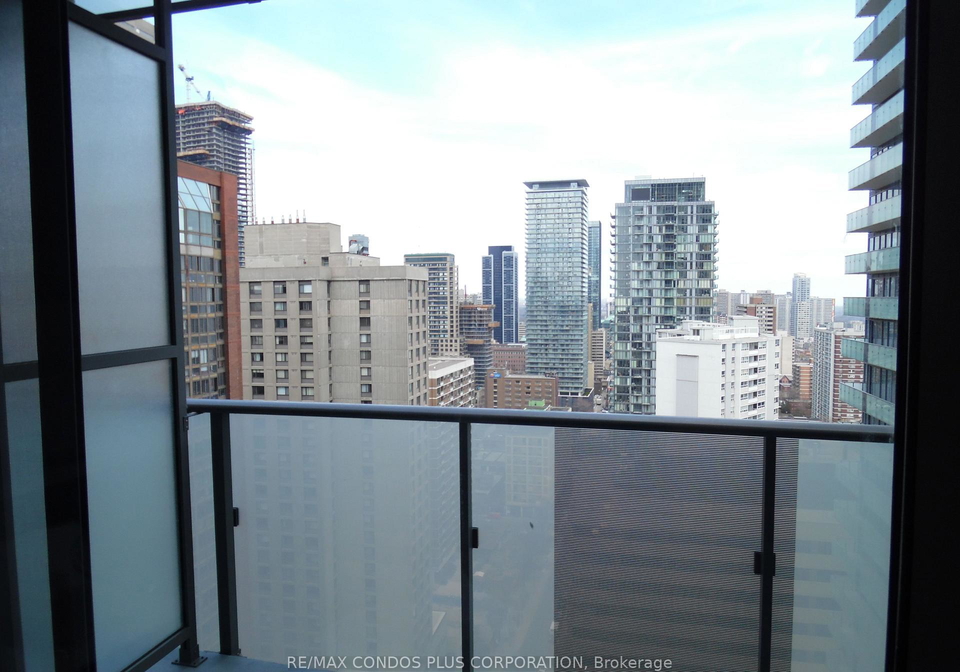65-st-mary-street-toronto-ontario-c13484918