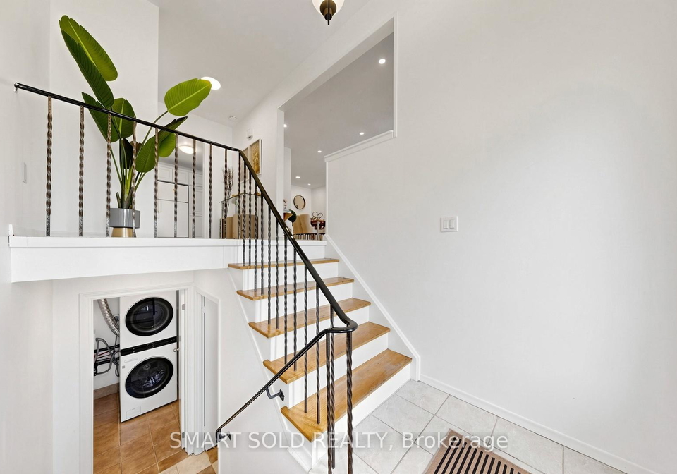 20-bedle-avenue-north-york-ontario-c13484972